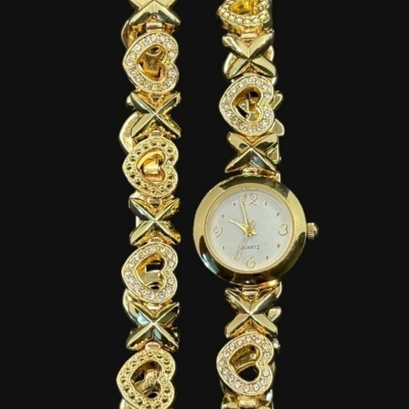Gold Tone Rhinestone Heart & X Design Linked Watch & Bracelet Sets New Battery! - Picture 6 of 12